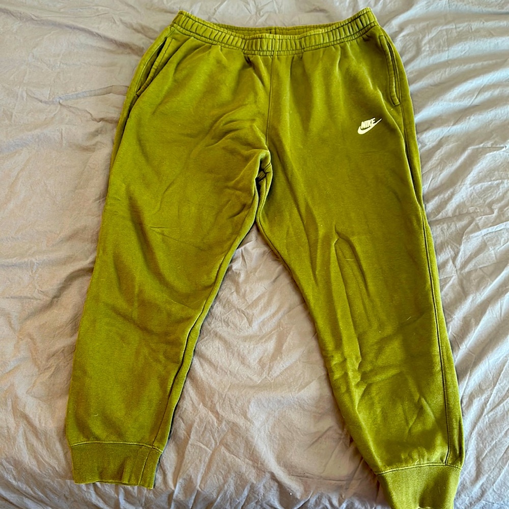 Men’s Nike Jogger Sweatpants XXL Olive Green